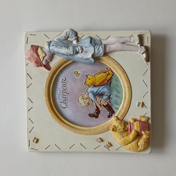 Charpente Disney's Winnie the Pooh Christopher Robin 3-D Photo Frame - Picture 2 of 10